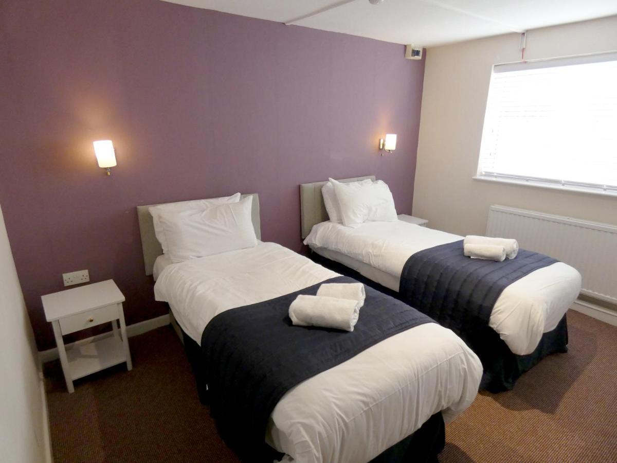The Riverside Hotel Монмут Экстерьер фото